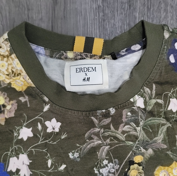 COPY - ERDERM X H&M T shirt - Picture 2 of 2